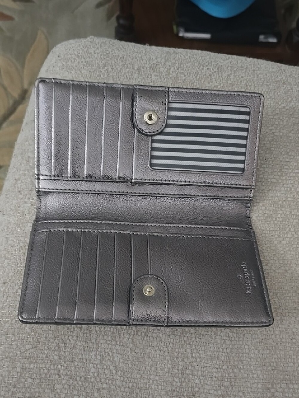 Kate Spade Silver Wallet - Picture 3 of 4